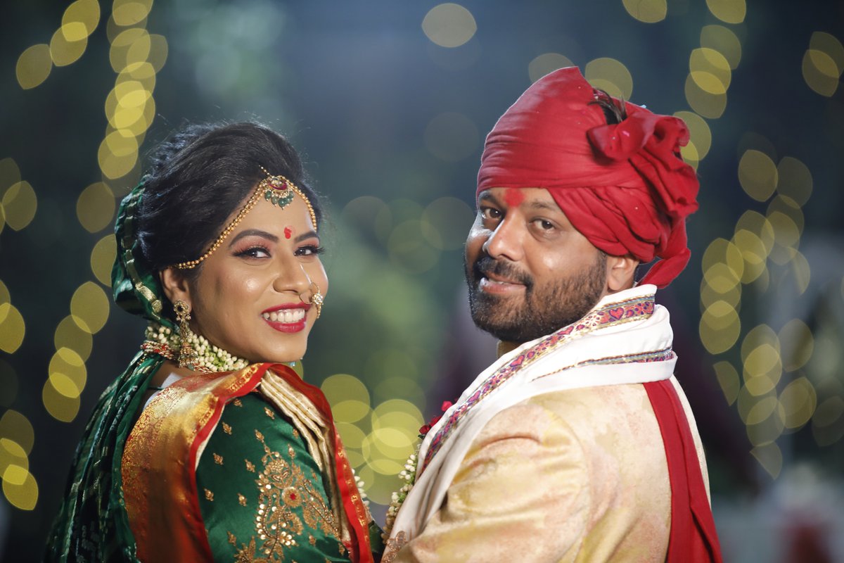 Wedding Photography @StudiosBluehour #weddingphotograpy #wedding #bride #groom #bridetobe #bridemakeup #portrait #coupleportrait #couplephoto #photooftheday #ahmedabad #gujarat #india #weddingday #gujaratiwedding #weddingphotographer