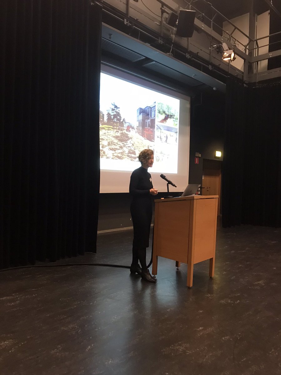 How to support networks of care through nature-based solutions - Natalie Gulsrud presenting at Viva-plan final conference today! #nbs