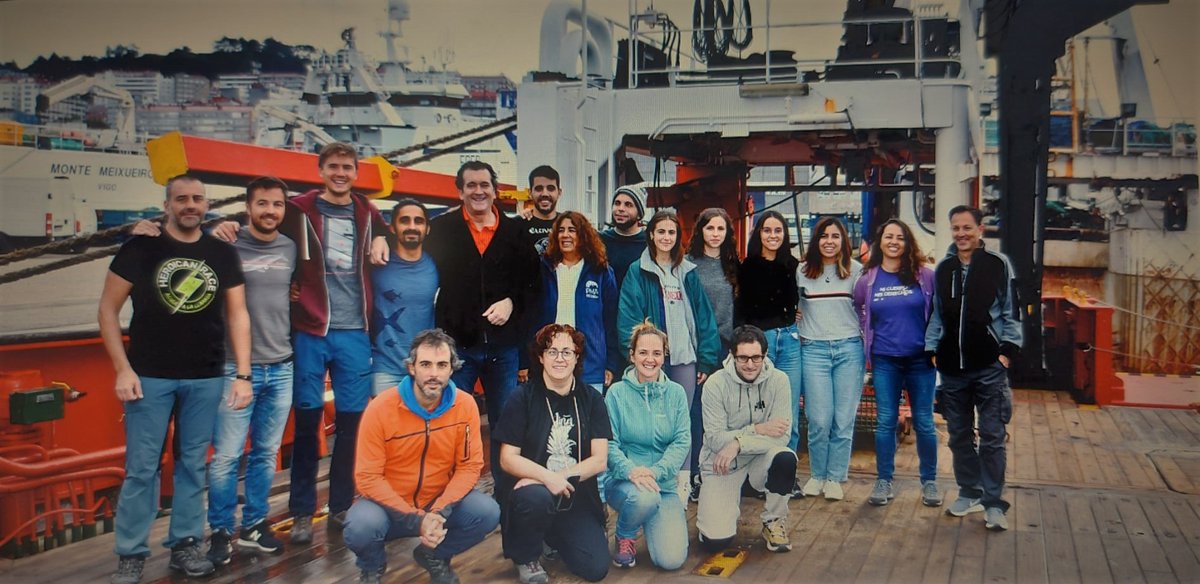 IIM_CSIC's tweet photo. ⚓ Onte embarcaron no B/O #SarmientodeGamboa varios dos nosos compañeiros e compañeiras do IIM dentro do proxecto #ECOSUMA.
Durante os máis de 800km que teñen por diante, botarán luz sobre as 1ª etapas de vida dos #polbos, con implicacións para a cría integral deste animal. 👇 https://t.co/zPybqrqd5E