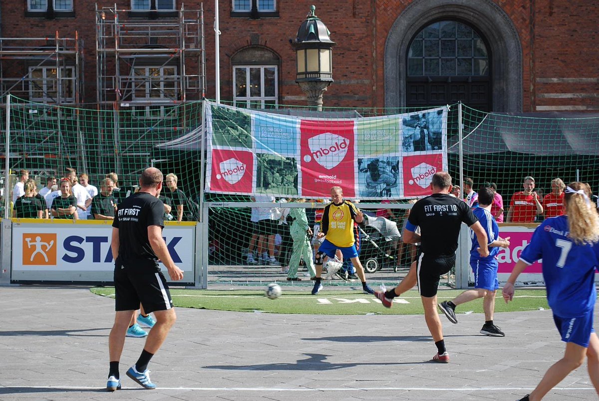 PeterKrustrup's tweet photo. Homeless football inspires in Denmark. FIFA video: https://t.co/t0Gh3RPcZP Read about the health effects of street football in 3 scientific articles. Randers et al 2012: https://t.co/NuOcZLOFXb Helge et al 2014 https://t.co/SK4AuZw1tX Randers et al 2018: https://t.co/mwmVrWS85n https://t.co/tqykm5hqQT