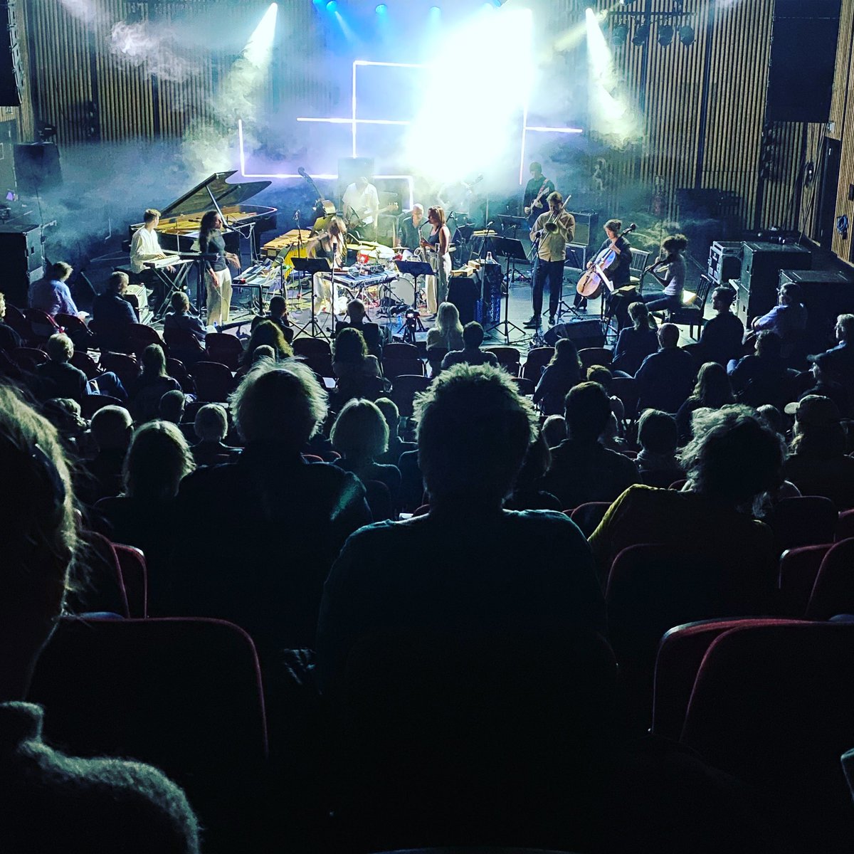 Trondheim Jazz Orch (@trondheim_j_o) on Twitter photo I morra braker det lÞs! Turne med #signeemmeluth og hennes verk Physicalities in/emotion <a href="/JazzSceneOslo/">Nasjonal jazzscene</a> pÄ onsdag, <a href="/dokkhuset/">Dokkhuset Scene</a> pÄ torsdag, #umeaajazzfestival pÄ fredag! I morra braker det lÞs! Turne med #signeemmeluth og hennes verk Physicalities in/emotion <a href="/JazzSceneOslo/">Nasjonal jazzscene</a> pÄ onsdag, <a href="/dokkhuset/">Dokkhuset Scene</a> pÄ torsdag, #umeaajazzfestival pÄ fredag!