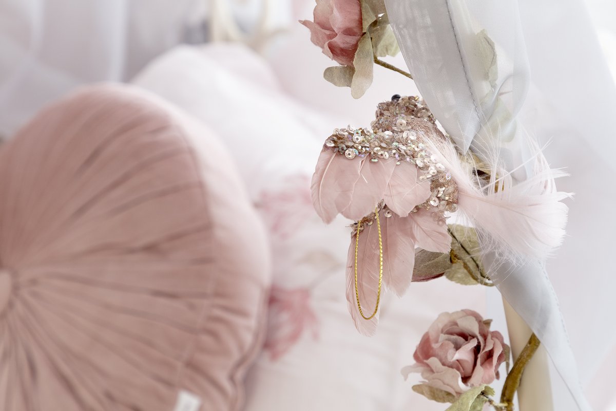 bccsite's tweet photo. This dreamy little princess's bedroom will give you today's #tuesdaymotivations. The cutest #interiordesign from @moulageinterior
https://t.co/9QEfagGmpG
.
#London #property #tuesday #Girlsbedroom #Princess #bedrooomdecor #Interiorinspo #Luxurydesign #Princessbedroom #interiors https://t.co/u1PJTH35bf