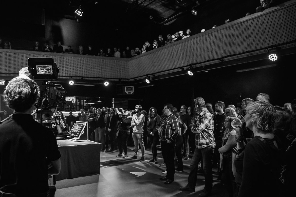 LietIntern's tweet image. De kaartferkeap foar Liet 2021 is úteinset! Keapje dyn kaartsjes op de site fan @NeushoornLwd:

🎫 neushoorn.nl/production/lie…