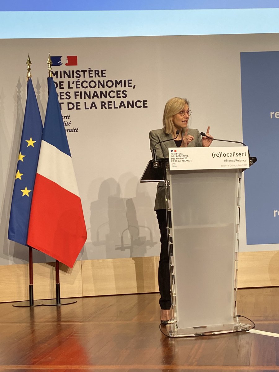 À #Bercy matinée (re)localiser ! 
Avec #France Relance 624 projets soutenus en #territoire
L’ agroalimentaire résiste: 1er secteur employeur en 🇫🇷 =>indispensable pour garder et augmenter la #production #agricole en 🇫🇷.
#Compétitivité + #innovation indispensable à la #transition