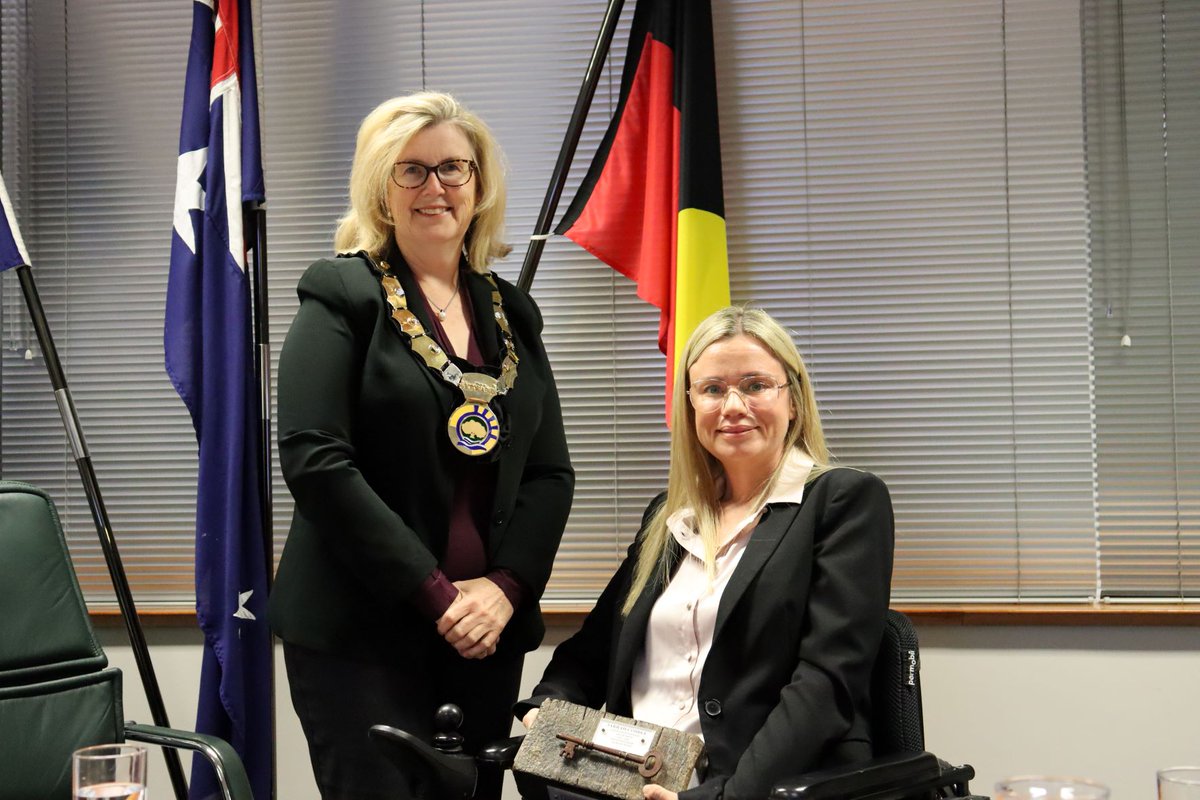 townofvicpark's tweet photo. Last night, Cr Claire Anderson was elected Deputy Mayor for a term of two years. Cr Anderson has been on Council since 2007, and previously held the Deputy Mayor position from 2013-15. We congratulate Cr Anderson on her appointment #LoveVicPark https://t.co/phOktkWtqT