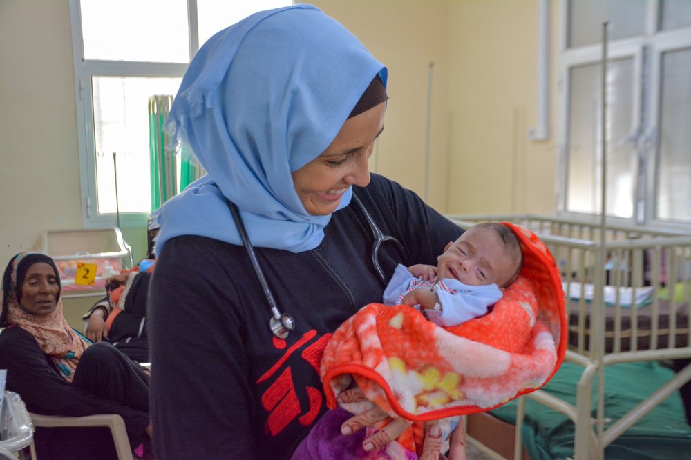 What is it like to be a pregnant woman in a war zone? How do you access a clinic when violence wreaks havoc outside your home? Our colleague Mónica, pediatrician, on how mothers in #Yemen struggle to get the care that could save their babies' lives. ⬇ bit.ly/3vVeNkl