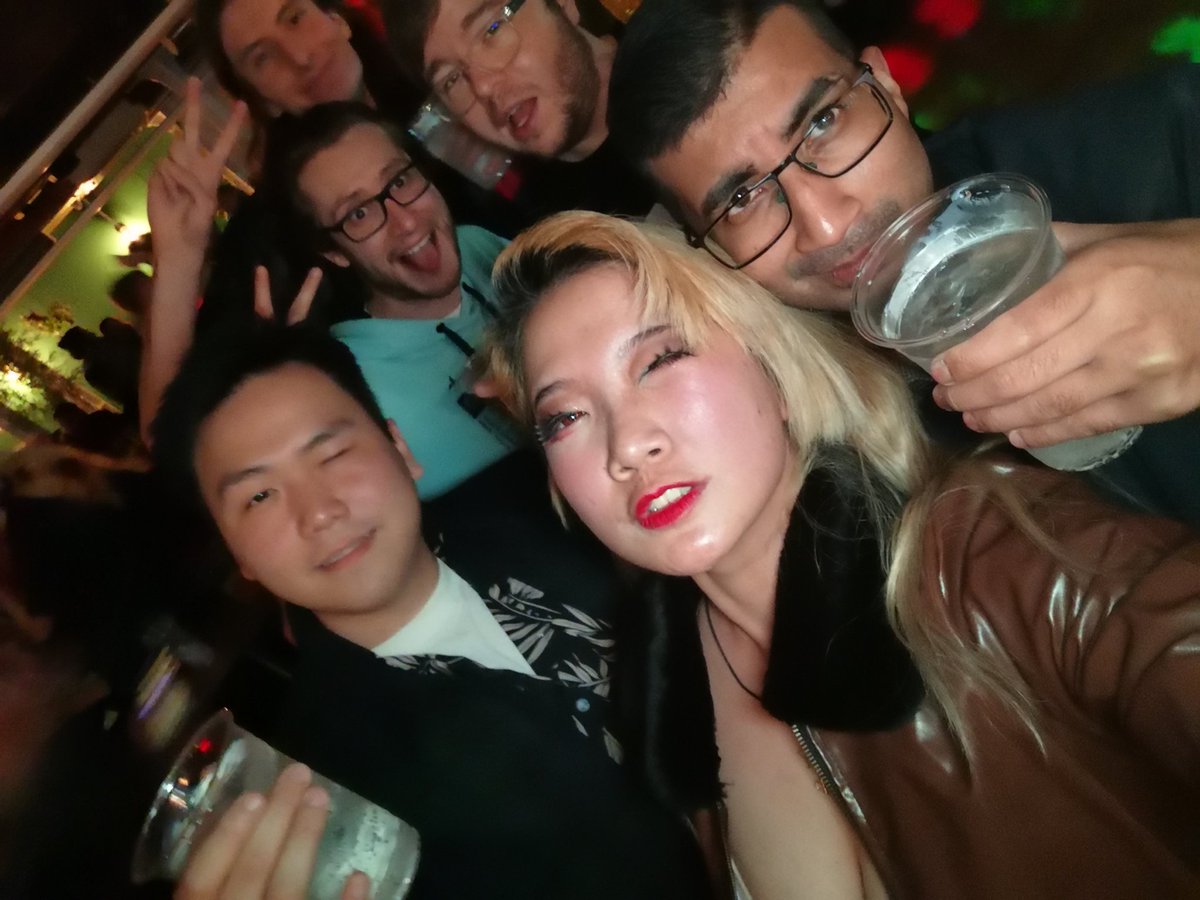 PloySenpai's tweet photo. Honestly needed this company, needed to know Im able to be happy without someone being with me and being comfortable with who I am ❤️ thank you for encouraging it friends 💋❤️ https://t.co/RDYwfPaGnZ
