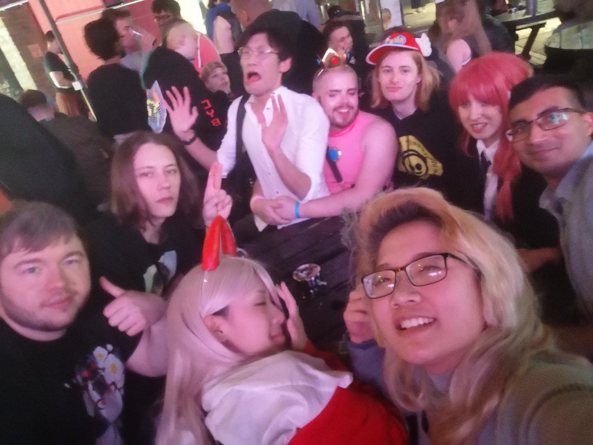 PloySenpai's tweet photo. Honestly needed this company, needed to know Im able to be happy without someone being with me and being comfortable with who I am ❤️ thank you for encouraging it friends 💋❤️ https://t.co/RDYwfPaGnZ