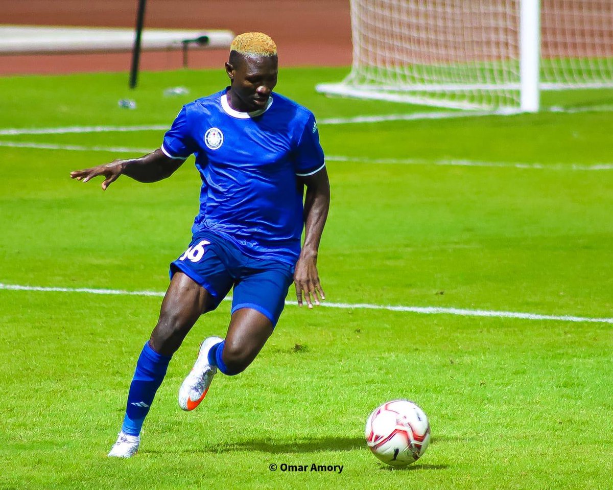 Sk_olatunbosun's tweet image. kicked off the league with a point, glad to have made my Debut ✔, we push for the win in the next game @SmouhaOfficial 🇪🇬💙

#SikiriOlatunbosun #smouha_club #SK16