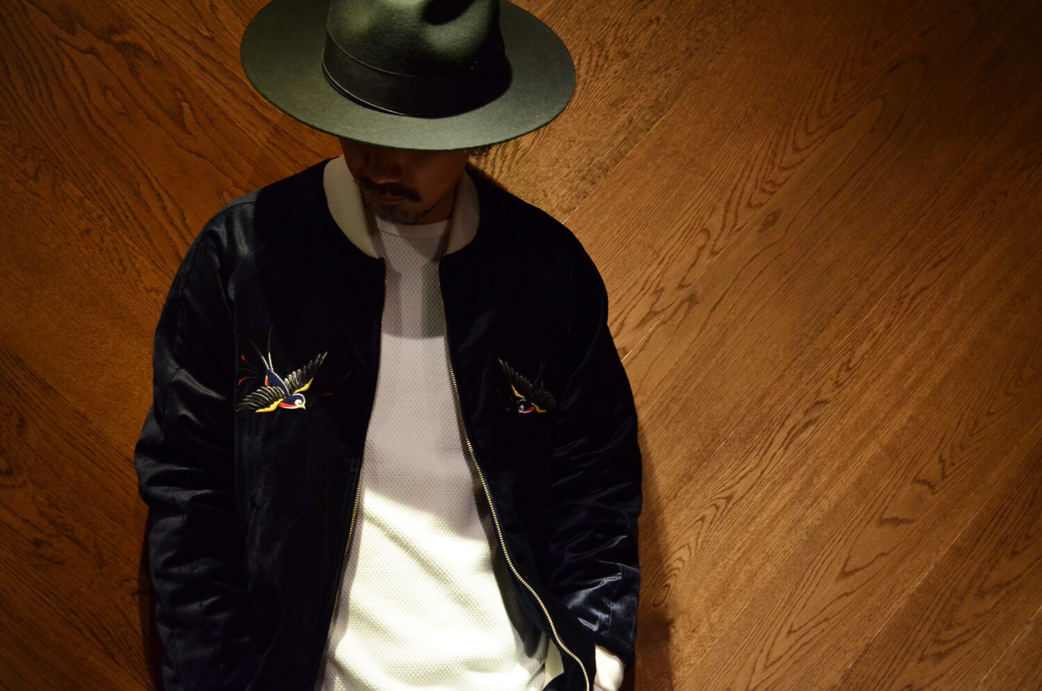 RUDEGALLERY SWALLOW SOUVENIR JACKET （L） RG BLACK REBEL / SWALLOW LINEN SOUVENIR JACKET (NAVY/BEI