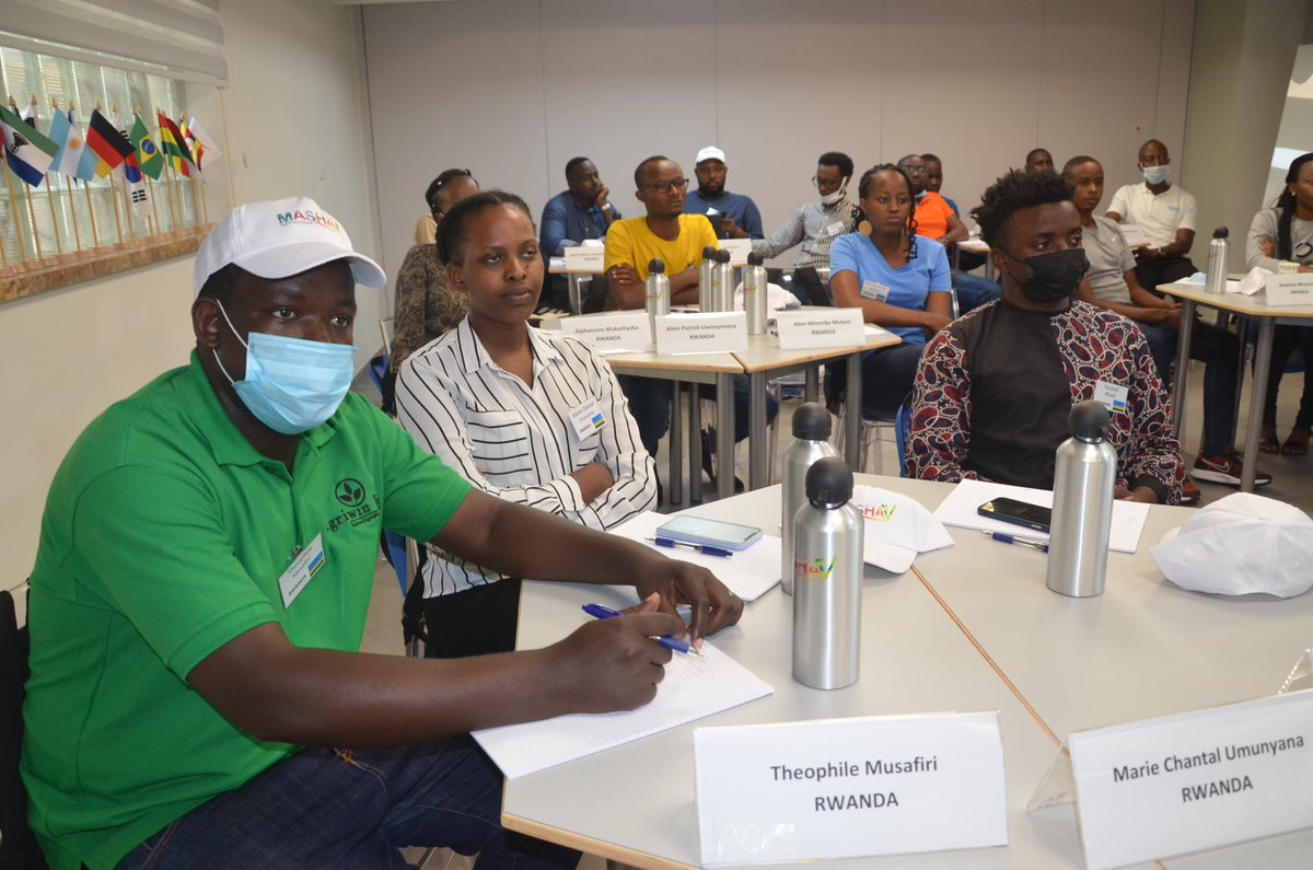 Warm greetings to the entrepreneurs from #Rwanda participating in <a href="/MASHAVisrael/">MASHAV Israel🎗️</a> and GIZ <a href="/giz_gmbh/">GIZ</a> course on ‘Accelerating your Business: Concepts, Methodologies and Tools’ tailor-made and organized by <a href="/MCTC_Haifa/">MCTC</a> and <a href="/IsraelinRwanda/">Israel in Rwanda🇮🇱🇷🇼</a>.
Welcome to #Israel! 👋