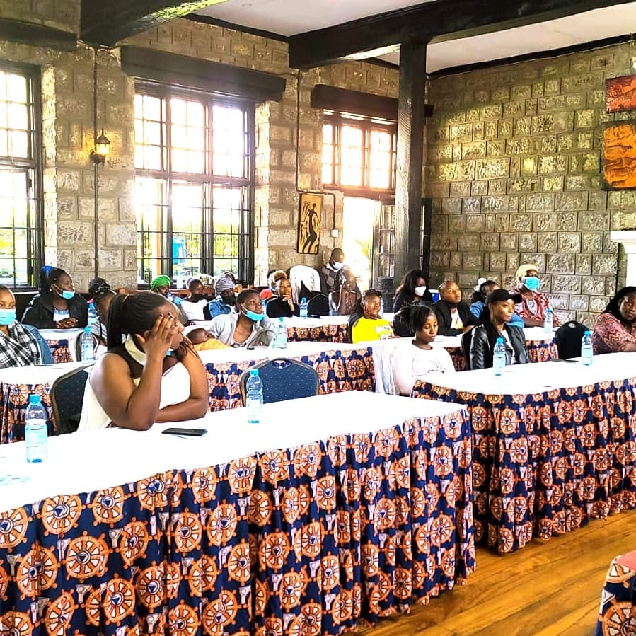 Dada_soko's tweet photo. The #DadaSoko Digital Transformation Training in Nairobi Kenya at the #YWCA. 
#DadaSoko
#DadaAgents
#GlobalSoko
#Empowerment
#Womenpowerment
#SocialImpact
#EngageEnrichEmpower
#PaySoko https://t.co/ZgUzlanwOn