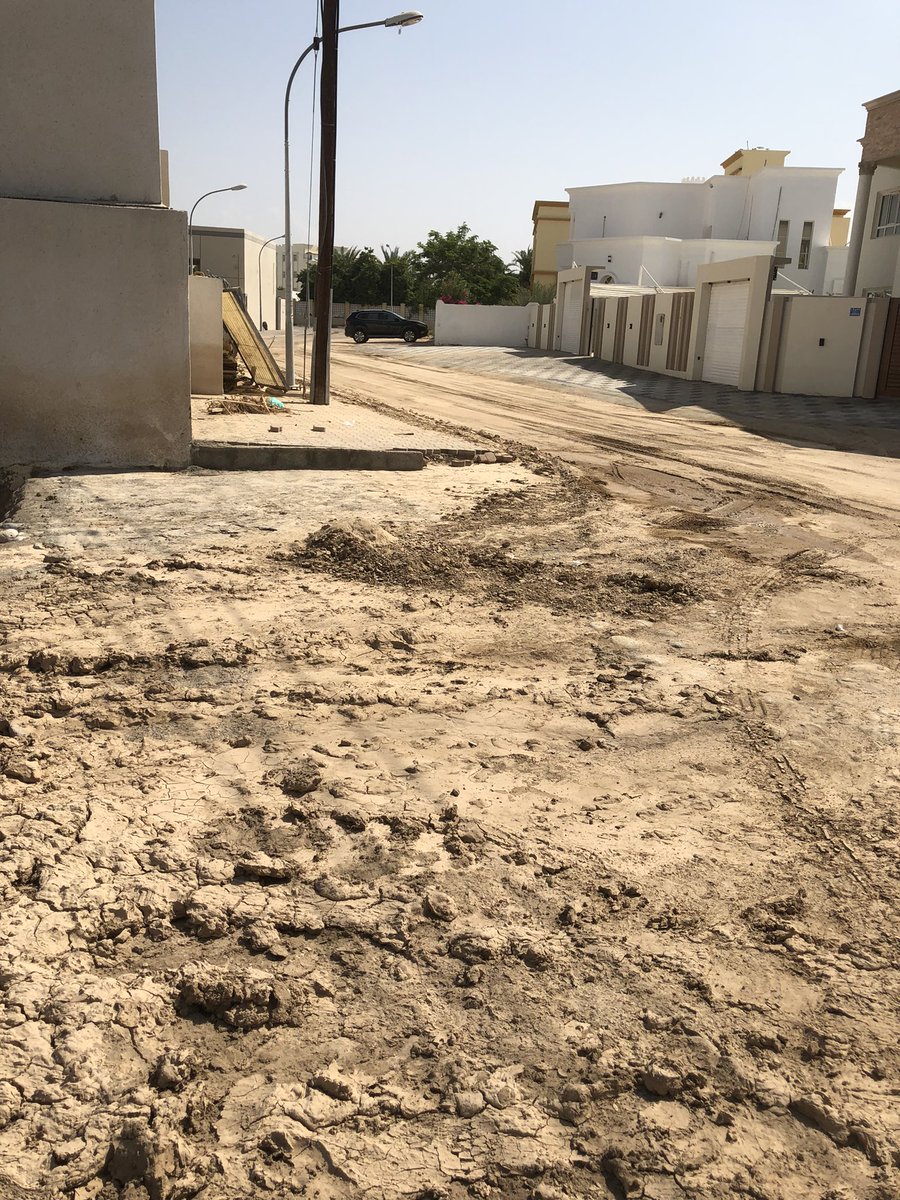 AlmaskariRashid's tweet photo. لعناية بلديه مسقط (السيب)
اثار شاهين، 👇🏼الحيل الجنوبيه سكة رقم ٢٥٦٠ 
الصور بتاريخ اليوم ٢٦ اكتوبر . 
@M_Municipality https://t.co/sgUYA2NeTM