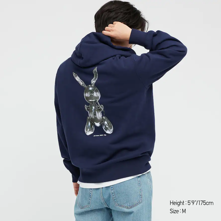 CaminoTV's tweet photo. Sortie Uniqlo 🛂

Le Hoodie Graphique "Jeff Koons" est dispo à 30€ !

Lien : https://t.co/cn6WSUzH4u https://t.co/Vt9nyoK2UE