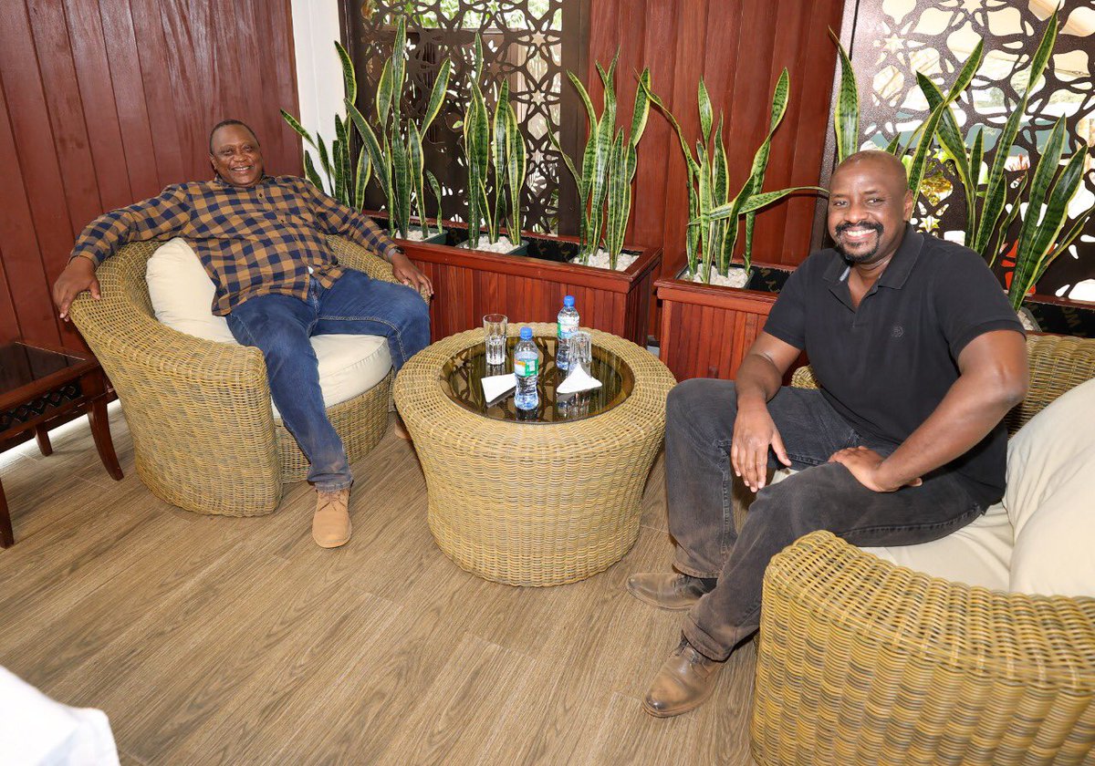 mkainerugaba's tweet photo. Happy birthday to my big brother, His Excellency Uhuru Kenyatta. May Almighty God bless you with many more years to guide and mentor us Sir. You are a hero! https://t.co/SwXSTEhqGM