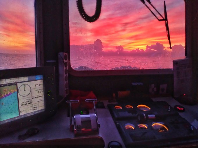 #patron #mediterraneansea #comercialdiver #office https://t.co/qCJ6KUSgKZ<a href="/tag/patron"class="tags">#patron</a><a href="/tag/mediterraneansea"class="tags">#mediterraneansea</a><a href="/tag/comercialdiver"class="tags">#comercialdiver</a><a href="/tag/office"class="tags">#office</a>