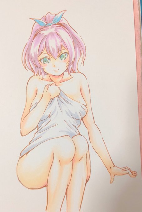 こんなのもあったな…
個人的にはびそくくらいの大きさを参考にして描いてる。 