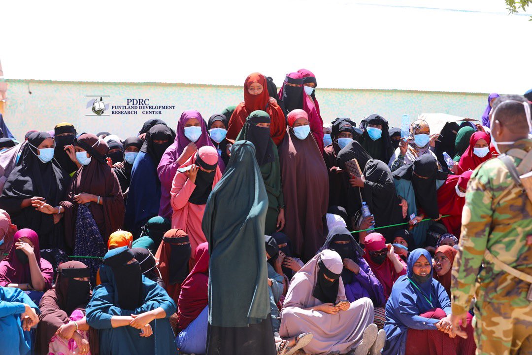 A_Haange's tweet photo. Women participation has been much better than expected, which is an other positive sign exhibited by this early elections in # in Puntland https://t.co/wwfLXKDnhI