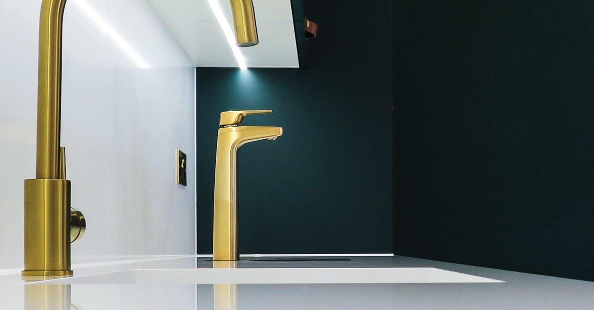 @Loyens & Loeff recently moved to their third location in the City, which needed to be future-proofed, as well as allow for broad functionality. They opted for a Billi Quadra Sparkling Unit with a Urban Brass XL tap.

Find out more: bit.ly/3vsa1Kx

#billitaps #billiuk