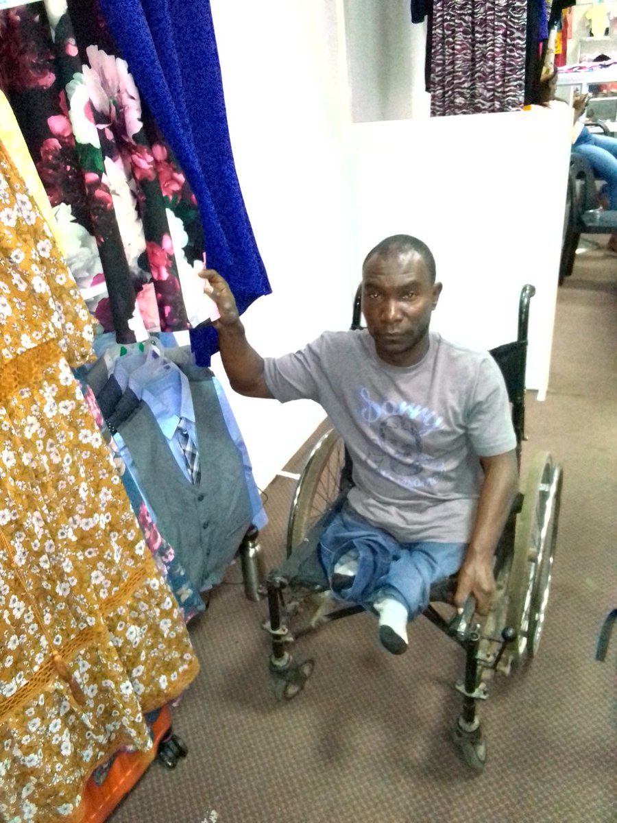 TichaonaNhizwa's tweet photo. Good morning, my name is is Tichaona I sell new, quality clothes from USA for a living. Please help me by supporting my hustle. My shop is at Galaxy Mall First Floor Stall 12. Cnr First Street and Jason Moyo. Contact me on +263 777998519. https://t.co/zNBW8lzREh