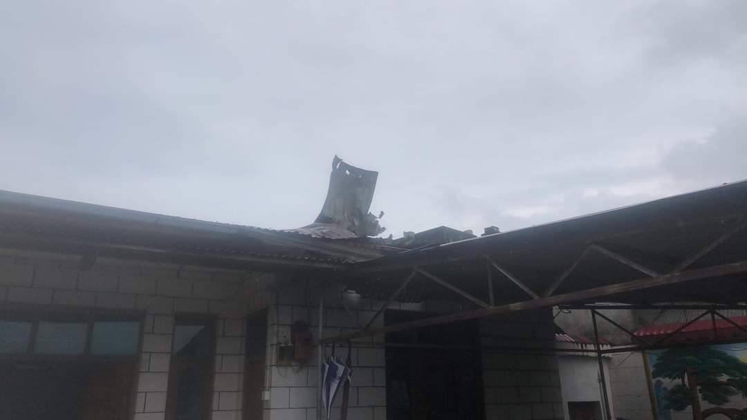 SuMon97281883's tweet photo. Fighting broke out between the junta and the Kokang Army (MNDAA) in #Pansai(Kyukok), N~Shan State, on October 25, damaged some people's cars and houses with heavy artillery shelling. #WhatsHappeningInMyanmar #ASEAN_StandWithJustice  #Oct26Coup  https://t.co/8nbxHiuFLW