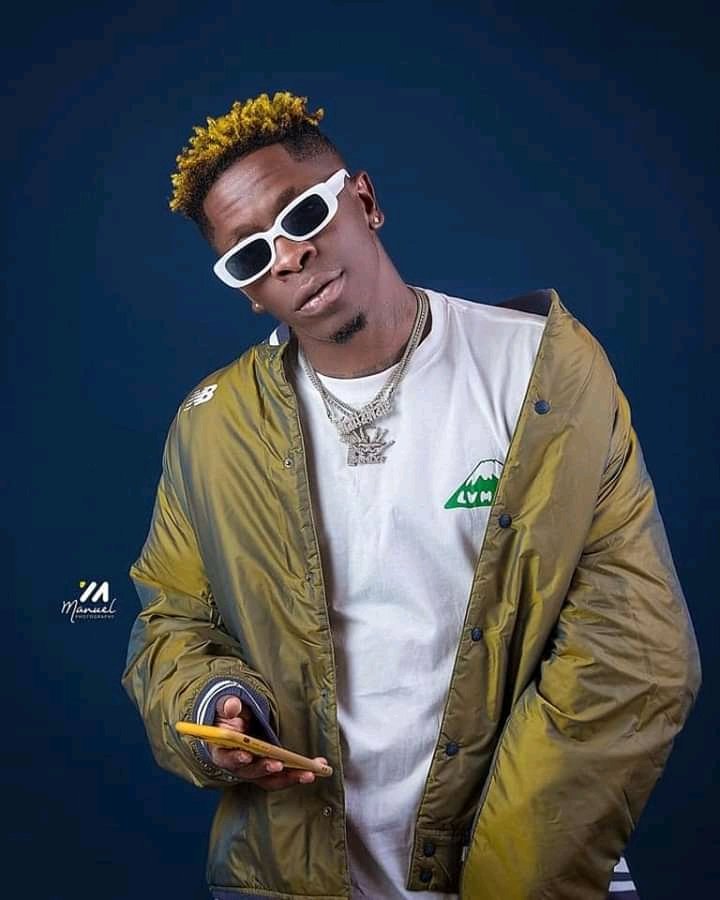 Akosua Achiaa - Sm Beyonce❣️ (@achiaaakosua19) on Twitter photo Hands down no challenger is always Shatta wale against the rest cus they will come together $ against this man but they no go fit, he is the true versatile! Ghana stop disrespecting #1DON becos he is the best gift Ghana music industry has every had! Congrats my king <a href="/shattawalegh/">SHATTA WALE</a> Hands down no challenger is always Shatta wale against the rest cus they will come together $ against this man but they no go fit, he is the true versatile! Ghana stop disrespecting #1DON becos he is the best gift Ghana music industry has every had! Congrats my king <a href="/shattawalegh/">SHATTA WALE</a>