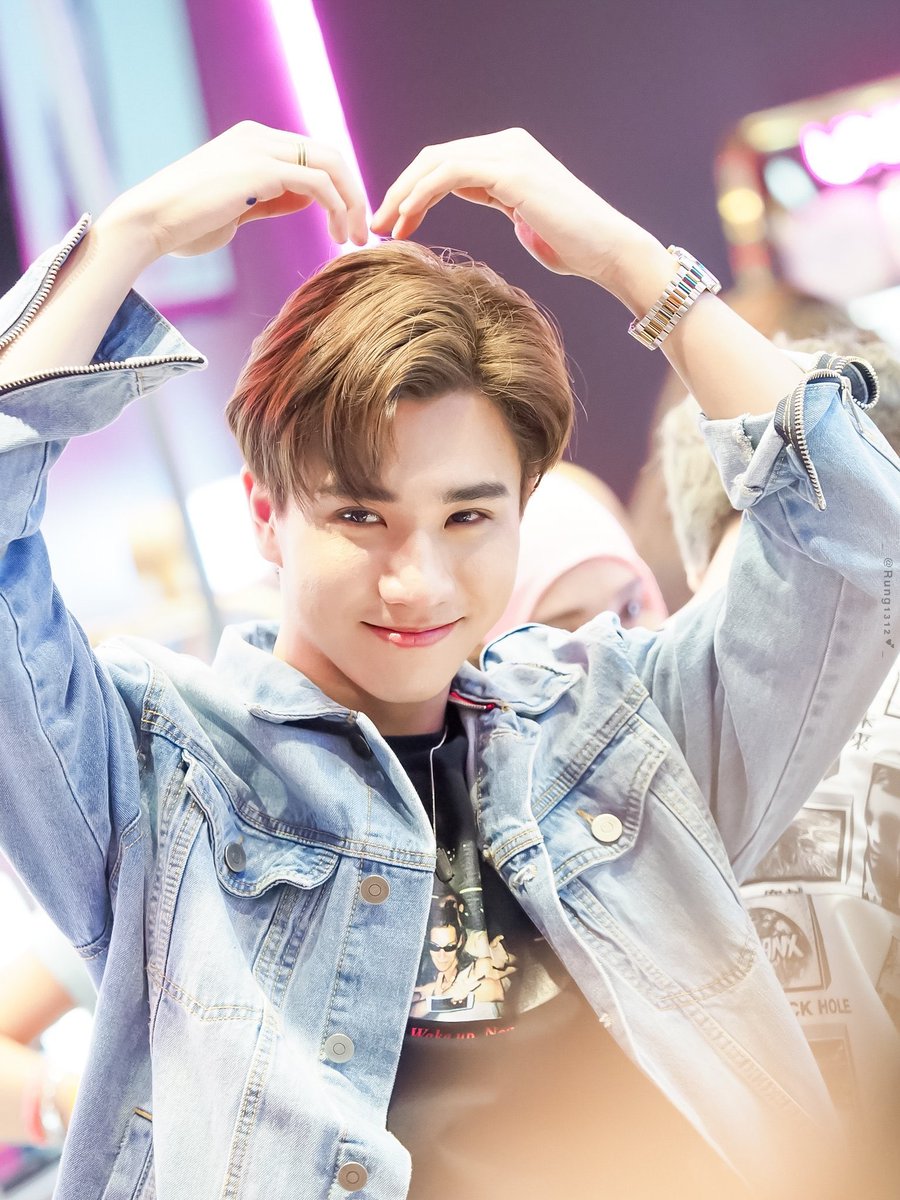 You're my favorite. Can you see that?#ที่เป็นเพิร์ธ
#PerthTanapon #KDPPE