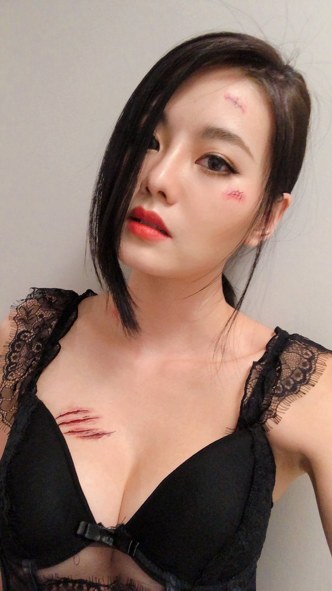 👻🎃
ภาพผีสาวสุดแซ่บ อยู่ในนี้ >> qrco.de/nanzii