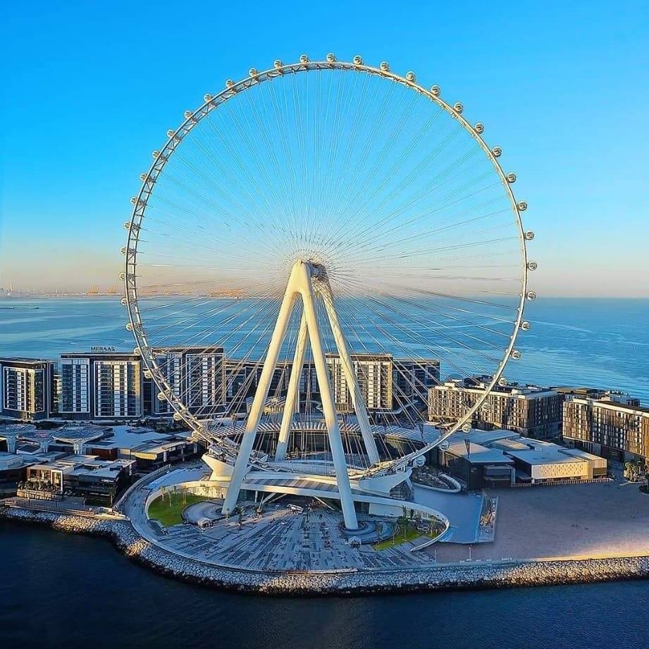 OceansTravel's tweet photo. Dubai's newest icon has officially opened.

Standing a monumental 250 metres tall and offering incredible panoramic views of the city skyline, in Dubai is the world's largest observation wheel, and a must-visit on your next journey to Dubai.

#india #tourism #Dubai #holidayseason https://t.co/GI4EJsBkIC