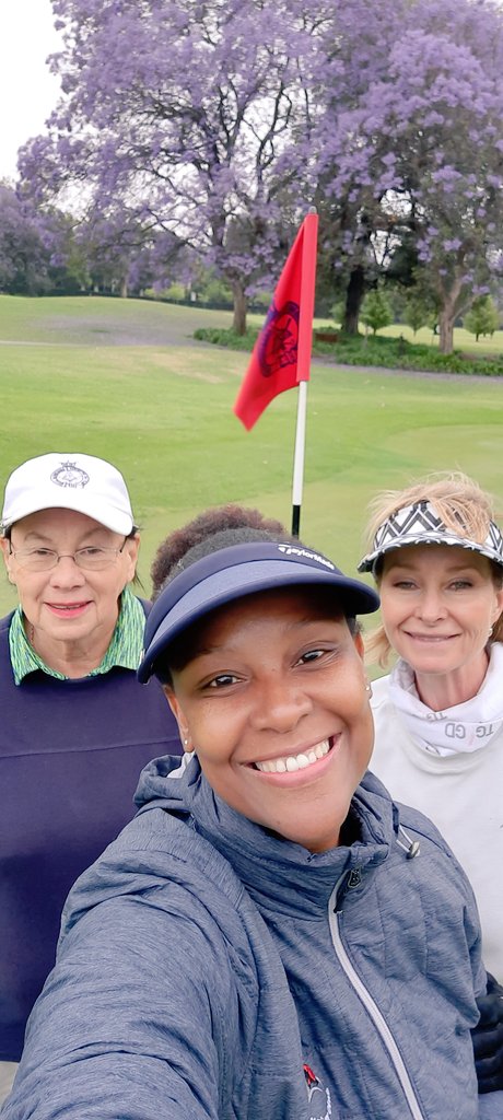 FelicityShiba's tweet photo. Correction...WEST also known as The Fave. ππΏπ
#FlagCollected #TGGD #RoyalLadies https://t.co/0Pqdr9vAh1