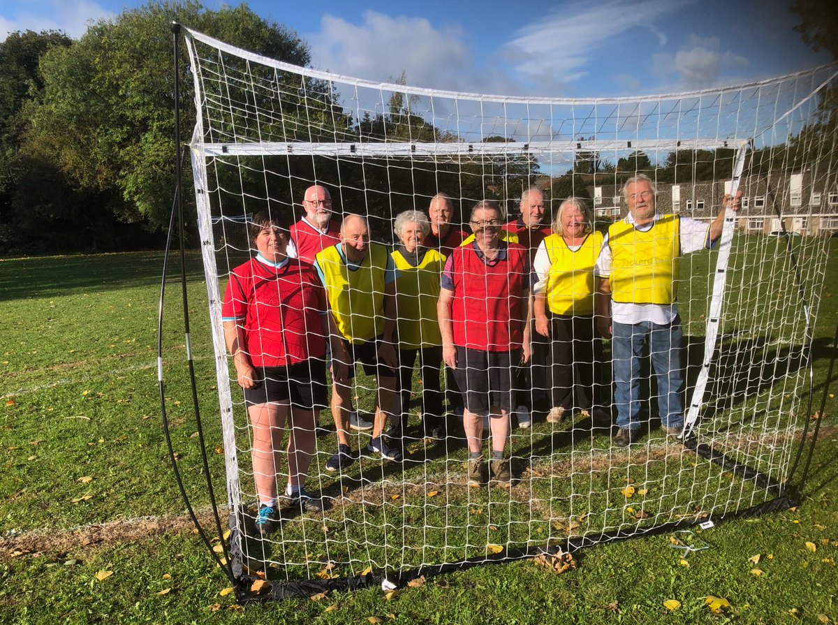 YourBackYardCIC's tweet photo. Friday: Walking Football Training Session ⚽️

Come rain or shine nothing stops our walking football team from training and having fun ☀️

Whether you see yourself as a professional or you have never kicked a football in your life! 

Email kyra@yourbackyard.org.uk to join🥅 https://t.co/V1WbmKmyGp