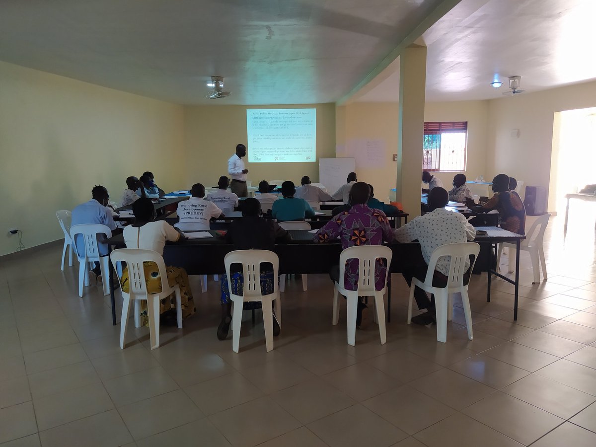osmanwyne's tweet image. Making Basic Economic Skills work for smallholder farmers in Lango #finasp