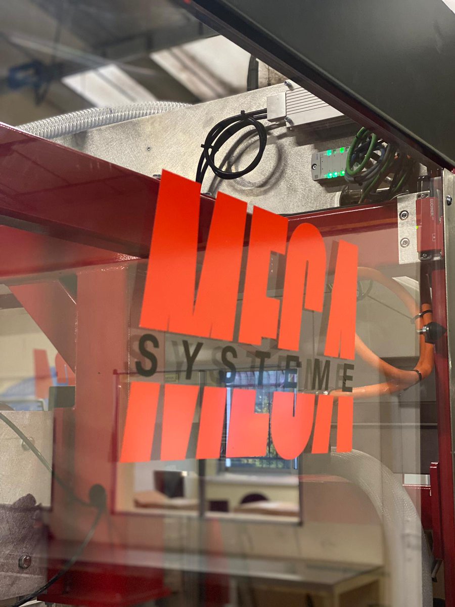 Departement77's tweet photo. Rencontre suivie d'une visite de l'entreprise locale Méca Système, leader dans le domaine de l'emballage carton depuis plus de 40 ans.

✅Plus d'informations sur l'accompagnement des collectivités dans leur projet de territoire ⤵️ https://t.co/8MYy0Jjjdu https://t.co/mOmx9IKK5q