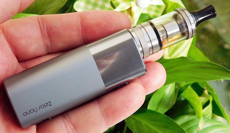 EcigClick's tweet photo. Apparently "Zelos" is a deity who stands for "rivalry" and "jealousy" - is that why our Neil H @FlophouseFlip is keeping the Aspire Zelos Nano Kit close to him? @aspirecigs @Aspire_UK_Ecig https://t.co/z9eYtKB3Sf #Aspire #AspireUK #ZelosNano #Nautilus #Zelos #Ecigclick https://t.co/bSRcO4FCuy