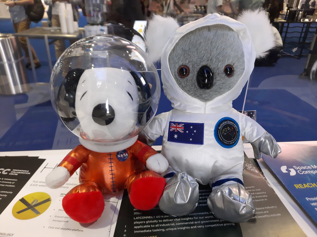 ExpandSpace's tweet photo. Wishing our best to #Australia in their bid for #IAC2024! They were delighted to hold the Moon sample and we look forward to visiting them down under!
#IAC2021 #Dubai https://t.co/smW58FmQSO