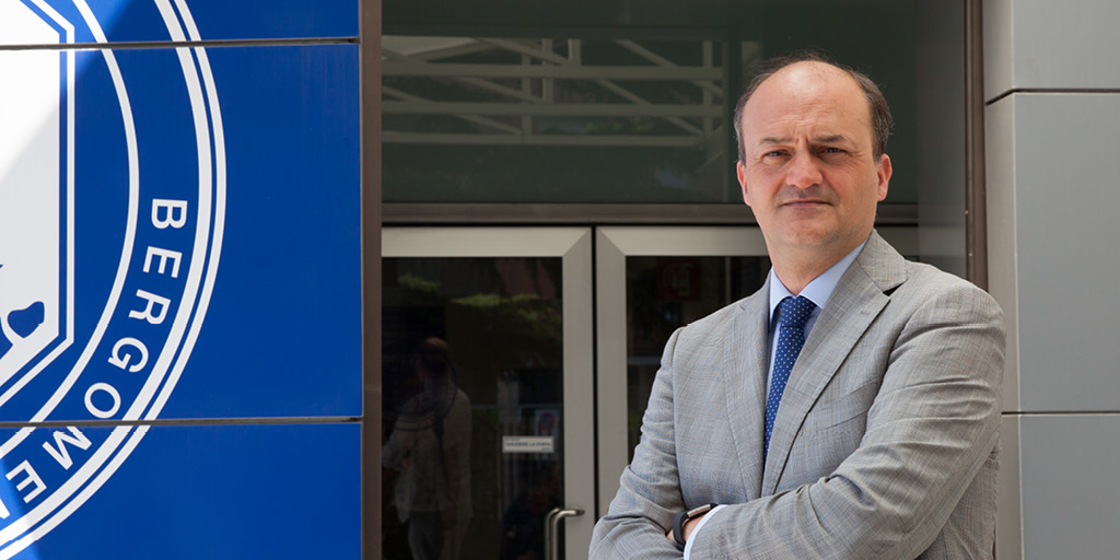 Il nuovo Rettore #unibg è Sergio Cavalieri, professore ordinario in Operations Management presso il Dipartimento di Ingegneria Gestionale, dell’Informazione e della Produzione. Scopri di più: unibg.it/node/12850