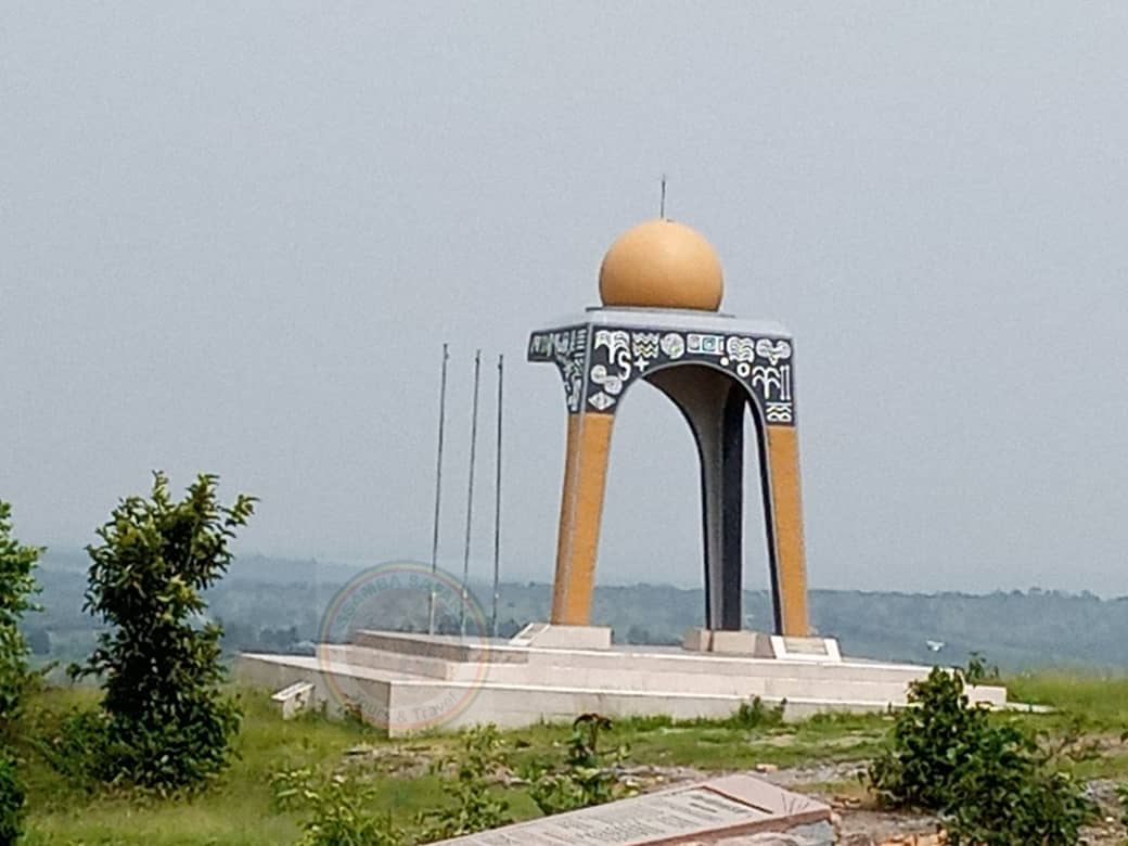ssambasafaris's tweet photo. Monuments worth visiting.
#Biharwe
#Biharweeclipsemonument
#Biharwemonument
#monuments
#ssambasafaris https://t.co/qIOVLcXL7X