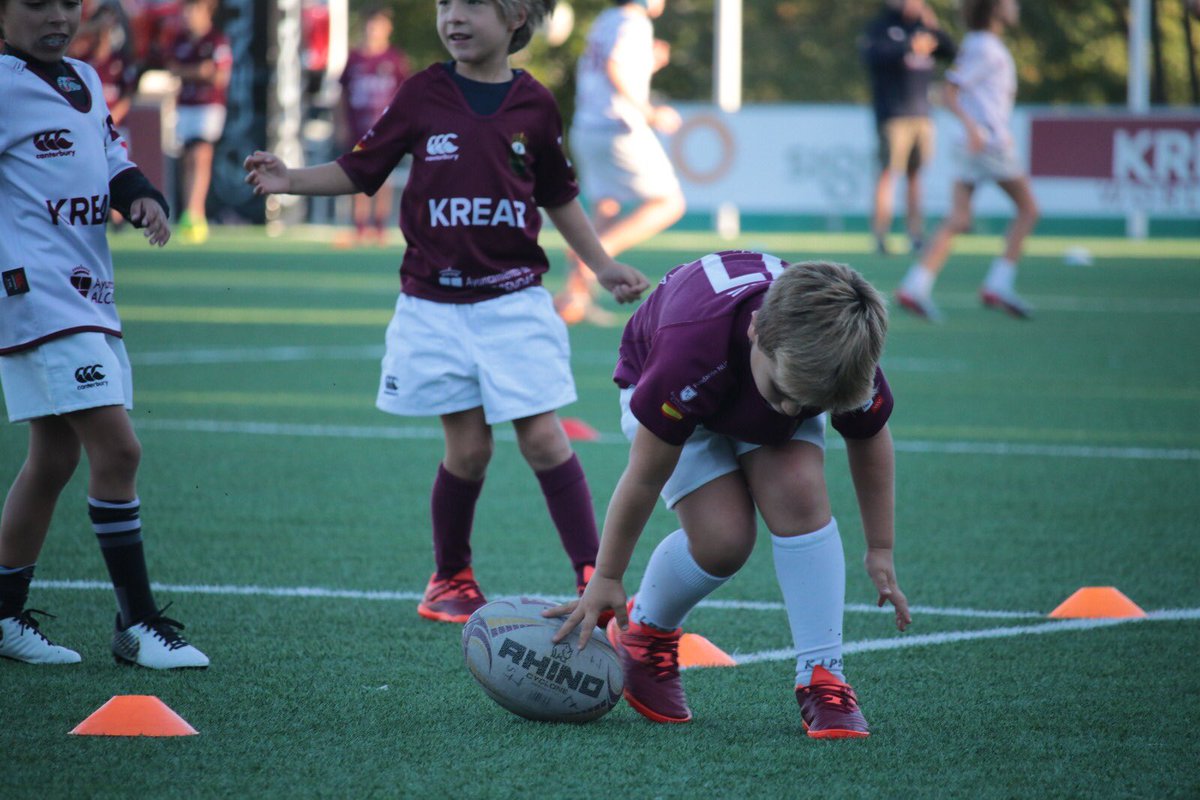AlcobendasRugby's tweet photo. ¡Vuelve el RugbyBaby! 🏉

📅 El próximo 6️⃣ de noviembre arranca una nueva temporada para los menores de 4 años.

Toda la información en la web 🌐
https://t.co/mwHrXHRjqJ

#ARU #SomosGranates #SembrandoRugbyGranate https://t.co/apJ7uXaKgR