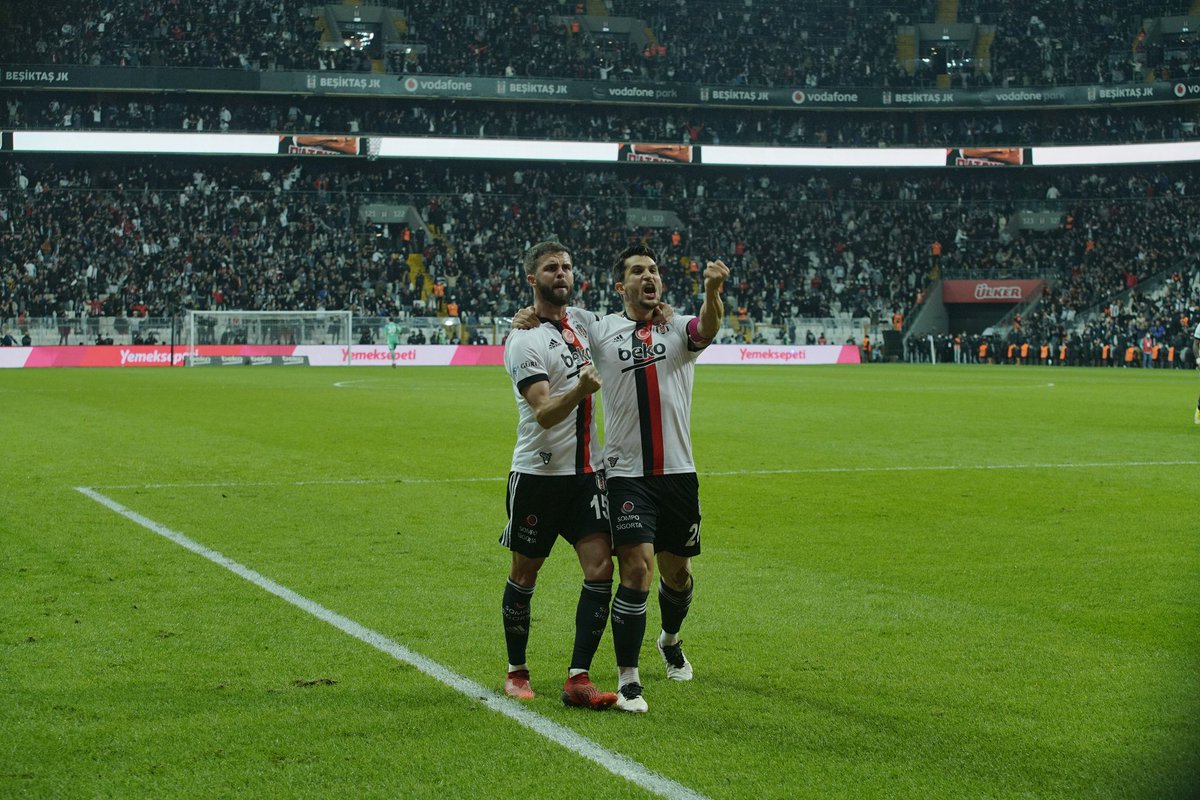 Süperstar <a href="/Miralem_Pjanic/">Miralem Pjanic</a> ve dünyanın en iyileri 💎