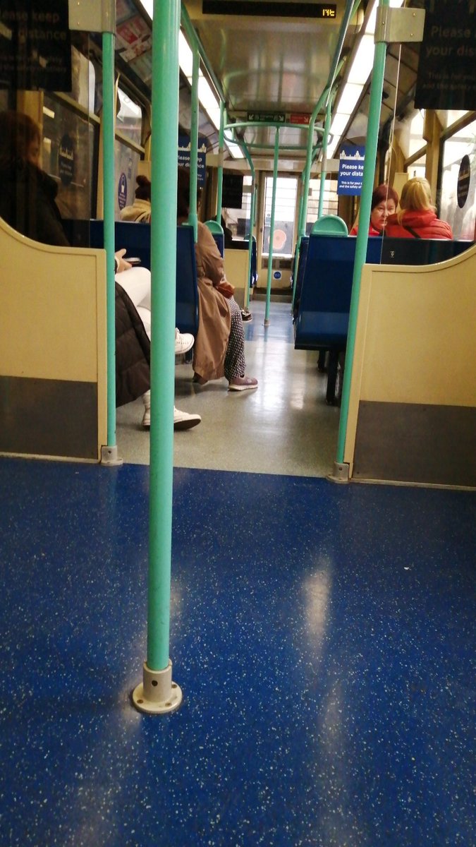 SamAddison8's tweet photo. @geofftech on DLR and the front and back are open on this train... So you can sit at the front again 😬 https://t.co/Qy7HletjX4