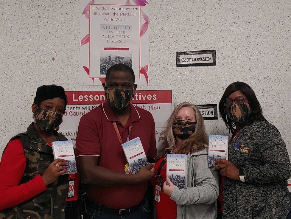 MWJones13's tweet photo. The 8th Grade ELA-R Dream Team "Gear up" for Module 2, "All Quiet on the Western Front" by Erich Maria Remarque.๐๐ #PresleysPrinciples #CantStop #WontStop #GMS #Gcode #RavenvilleBuilds @taliapres @roedetodd @delma1025 https://t.co/547oDnPmse