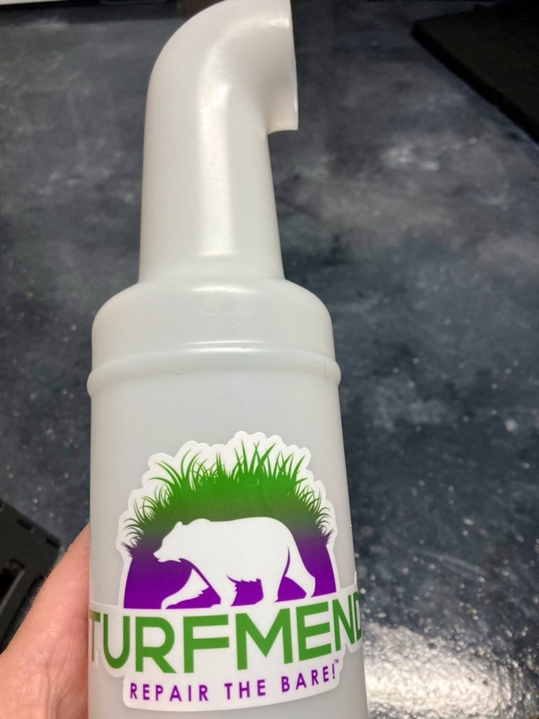 TurfMend's tweet photo. Fall is a great time to fill divots throughout your golf course so theyโre healed up by spring time. Reach out to get your TurfMend today so we can help you Repair The Bare and help you get your course ready to put to bed.
#turfmend #repairthebare #divots #gcsaa https://t.co/KaT43erzyd