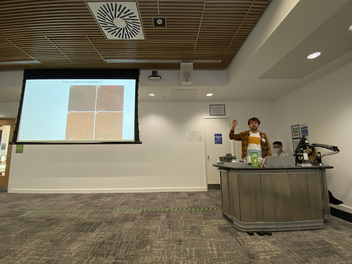 ClesCon's tweet image. Can you recognise the types of patterned vegetation? @j_buxt talking about the resilience of patterned vegetation in Sahel #clescon @UniofExeter