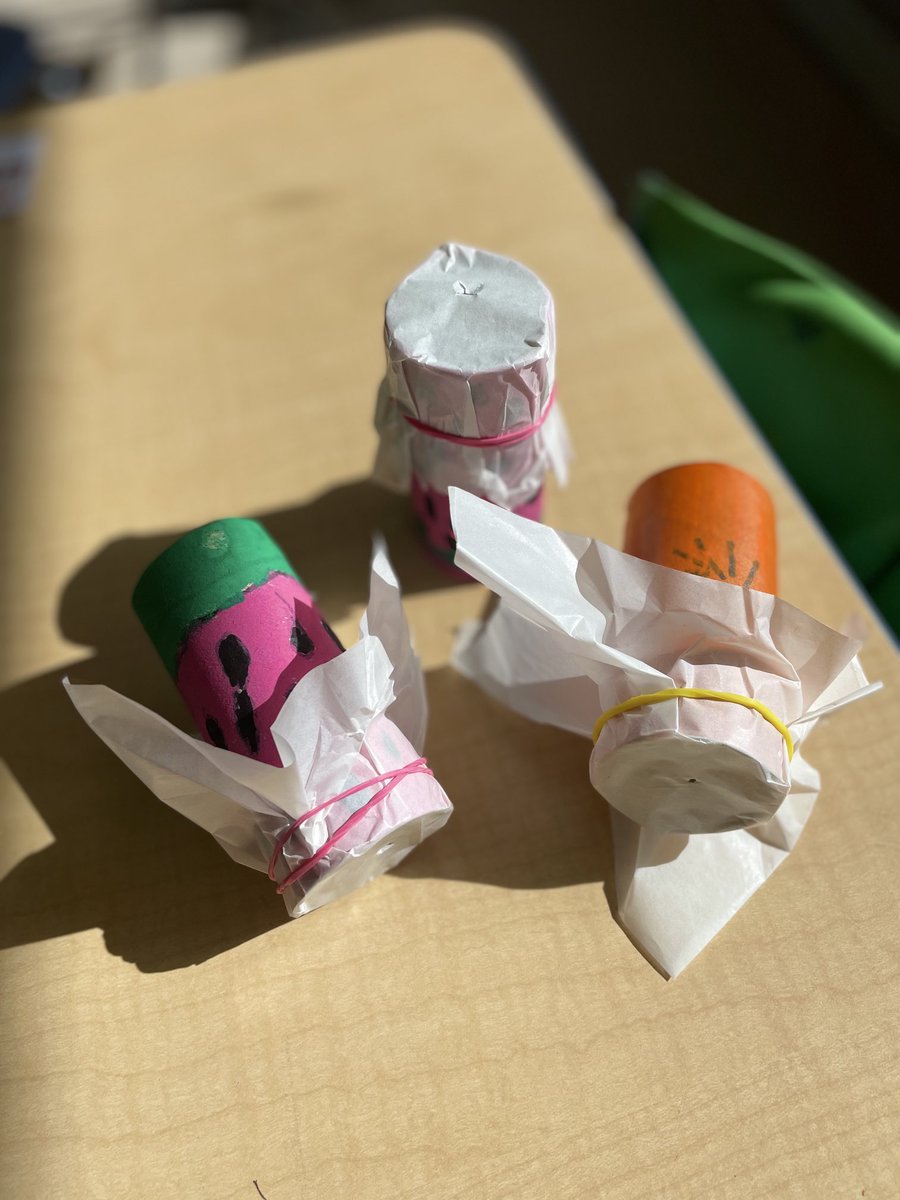 SharmeenMoosa's tweet photo. First grade explores sound vibrations via Fruity Kazoo’s ⁦@rvis_bh⁩ ⁦@Seesaw⁩ #seesawambassador #issedu #rvisionaries #rvisignite #bahrainedu #sciencematters #ngss https://t.co/n8TejCxiXE