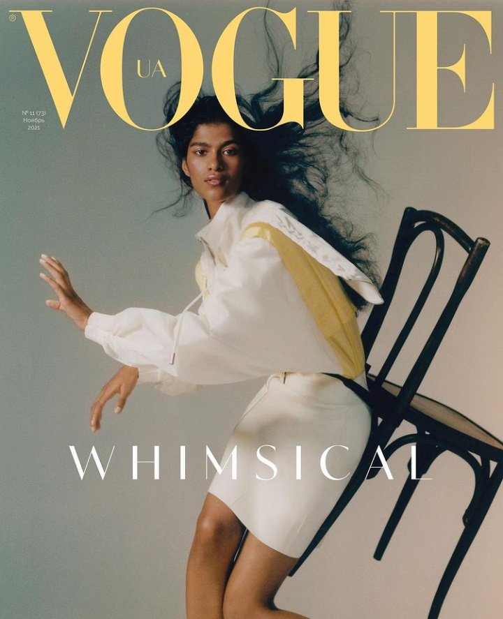 女性情報誌 Vogue Ukraine Magazine September 2021 Vogue Ukraine Magazine September 2021