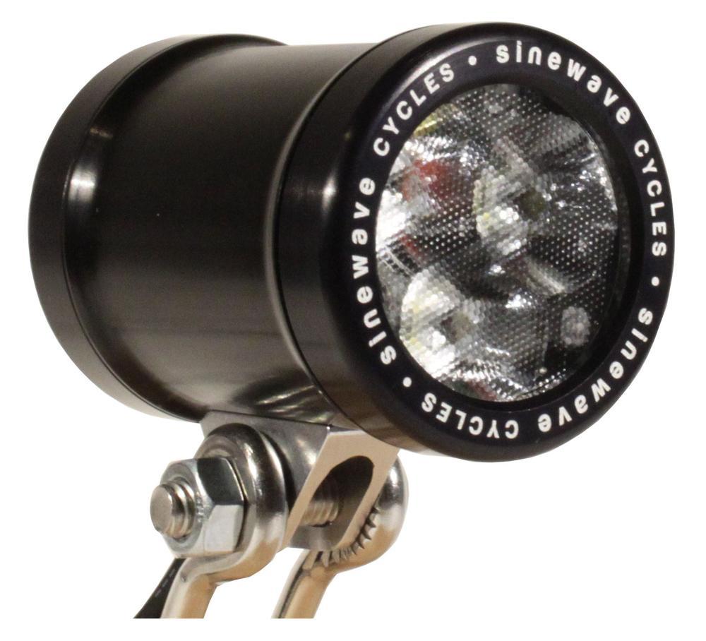 WildcatGear's tweet photo. We're starting to run a little low on our Sinewave Beacon headlights. The totally waterproof Beacon will make you wonder why you tried anything else. Will work with dynamo and battery systems, also has a taillight output. Available now in Silver or Black.

https://t.co/2LXEBS6TxD https://t.co/u2yEfLl3p3