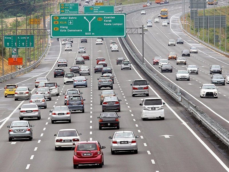 BigIdeasMY's tweet photo. Korang tahu tak nama panjang highway yang korang dok lalu tiap² hari tu? 

- PLUS: Projek Lebuhraya Utara Selatan

- NKVE: New Klang Valley Expressway

- KESAS: Konsortium Expressway Shah Alam Selangor

- ELITE: Expressway Lingkaran Tengah

- LPT: Lebuhraya Pantai Timur

1/3 https://t.co/L05VngWgOU