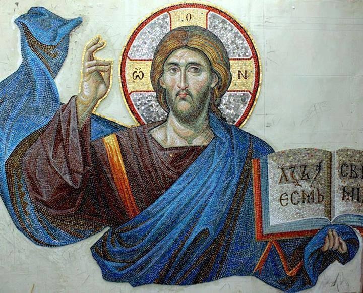 لغتنا غير لغتكم
ثقافتنا غير ثقافتكم
حضارتنا غير حضارتكم
إيماننا غير إيمانكم
رؤيتنا غير رؤيتكم
سلامنا ونورنا بوجه همجيّتكم وظلامكم

لو تعرفوا قوّتنا لما هدّدتمونا

نحن أقوياء بالذي يقوّينا
وبه نبشّركم
لتعرفوا معنى الحياة الحقيقية وتكتشفوا سخافة مشاريعكم وضعف سلاحكم

#لبنان