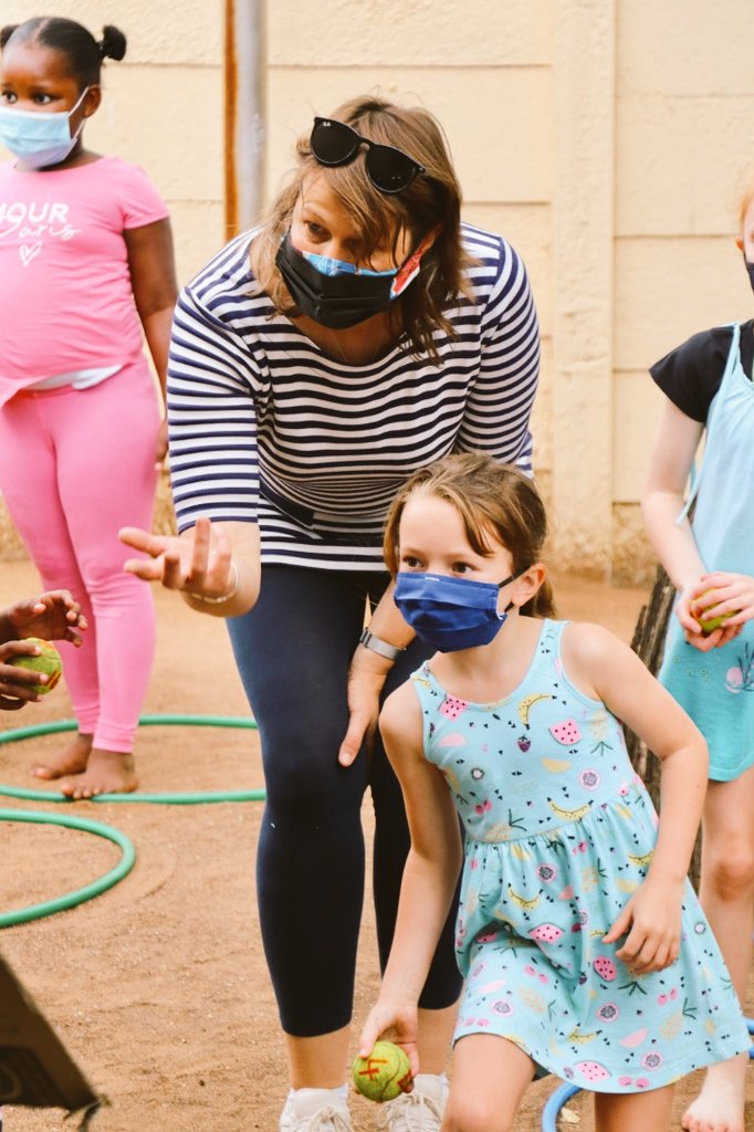 ThornhillBW252's tweet image. The Reception children enjoyed their Seaside Day @ThornhillBW252 today. There was lots of excitement and they were dressed for the ocassion. #TheThornhillWay #YearningToLearn