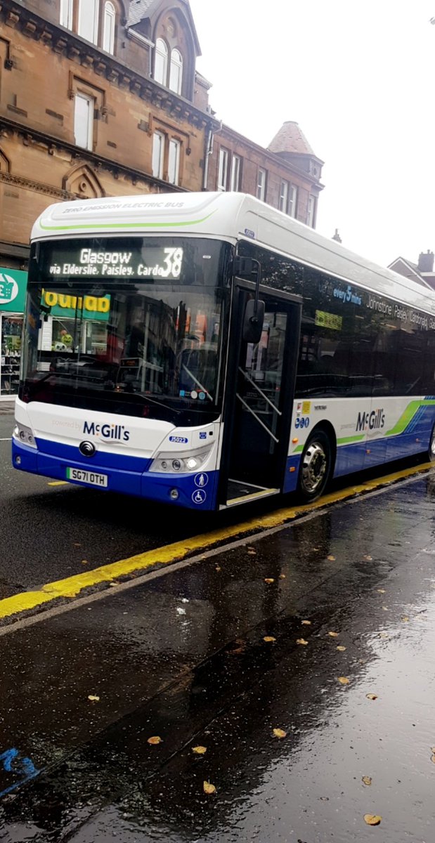 RouteMstrJames's tweet photo. My first day out driving one of the new @Buses_McGills Switch 38 service @YutongGlobal @PelicanYutong E12's, Whisper quiet journeys and really pleasant for both passengers and drivers lots of positive feedback. #ZeroEmissionElectricBuses #ItsTimetoSwitch #McGillsBuses ⚡🦸♀️🦸♂️ https://t.co/fgx8jFsZrg
